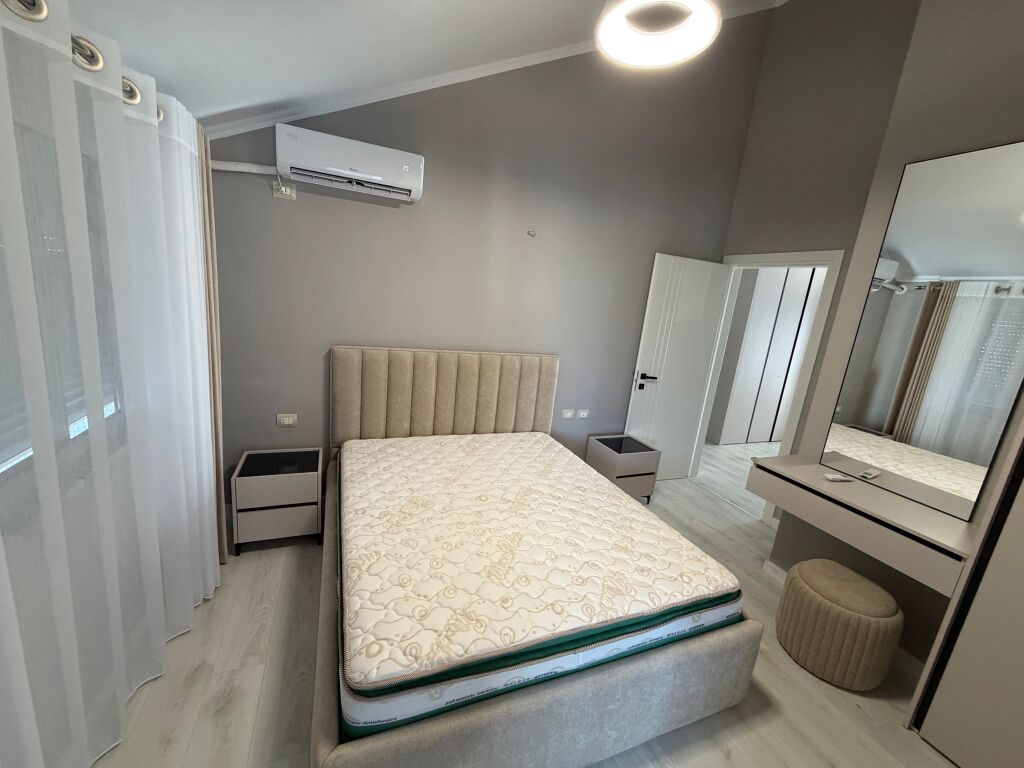 🏡 Jepet me Qira Apartament 2+1 Premium | Liqeni i Thatë | 2 Veranda &amp; 2 Poste Parkimi