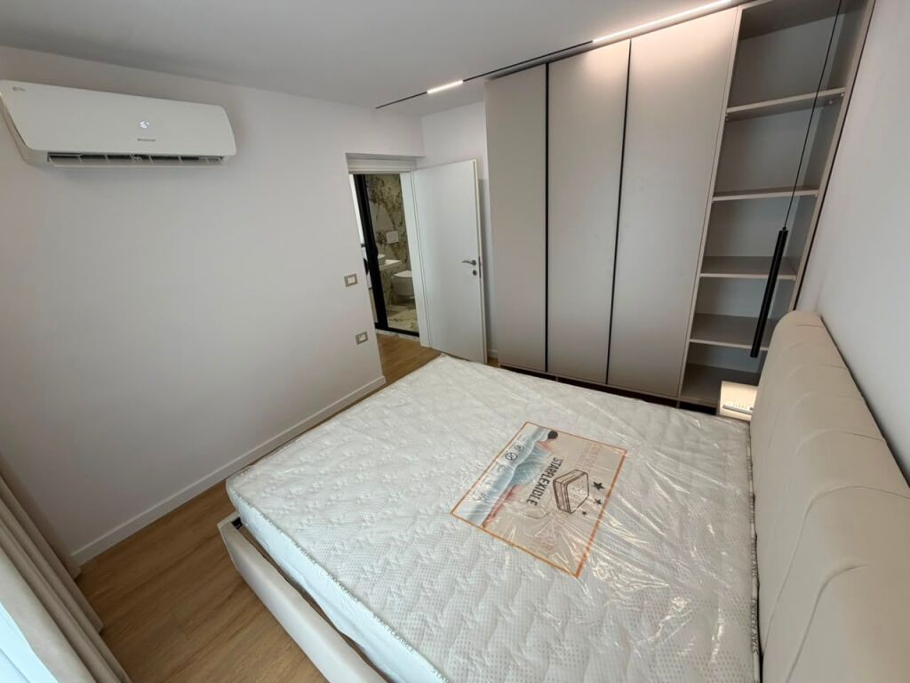 🏡 Appartamento 1+1 in Vendita  📍 Via Asim Vokshi, di fronte a SPAK, all'interno del Piccolo Anello, Tirana💶 Prezzo: 110.000 €