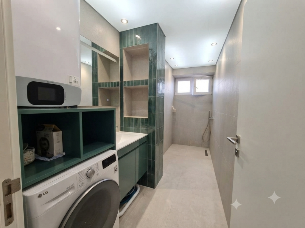 Shitet, Apartament 2+1, Brryli, Tiranë.
