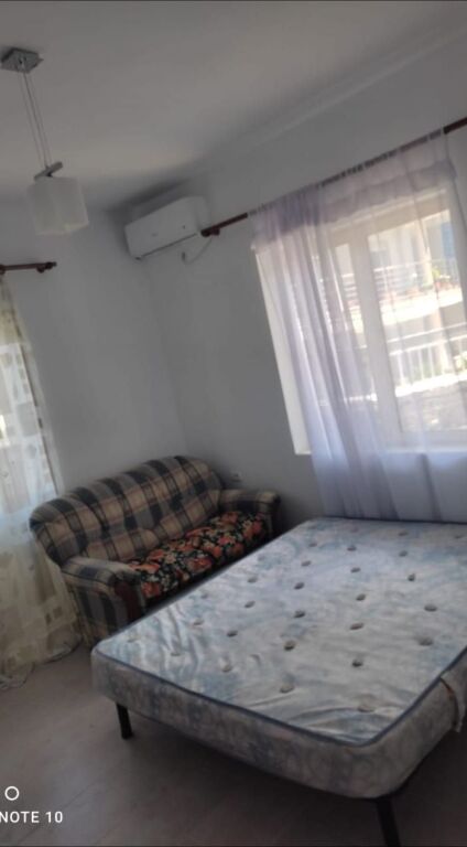 GARSIONERE 24000 LEKE.ISH TREGU ELEKTRIK