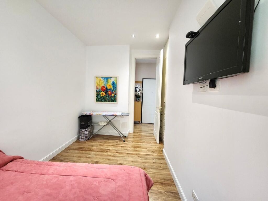 ME QERA: Apartament Luksoz 2+1+2WC | 110 m² | Park Gate – Rruga e Elbasanit / Ambasada Amerikane || 150,000 Leke/Muaj
