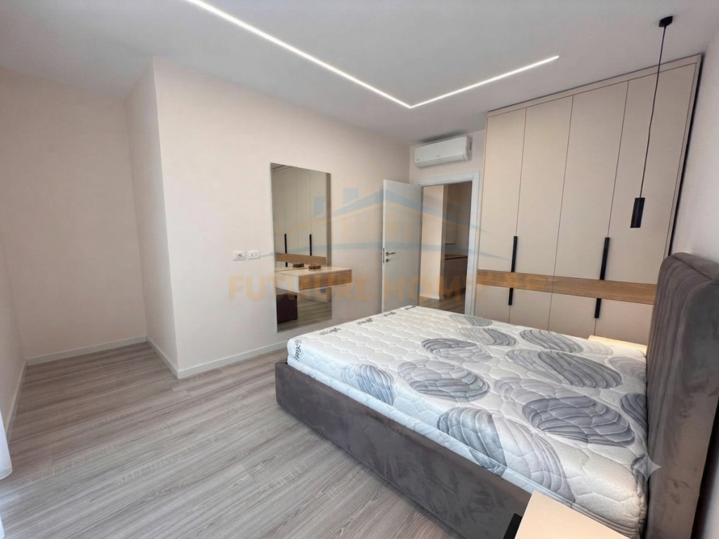 Rent, Apartment 1+1 + Parking Space, Complex E88, Dritan Hoxha Street