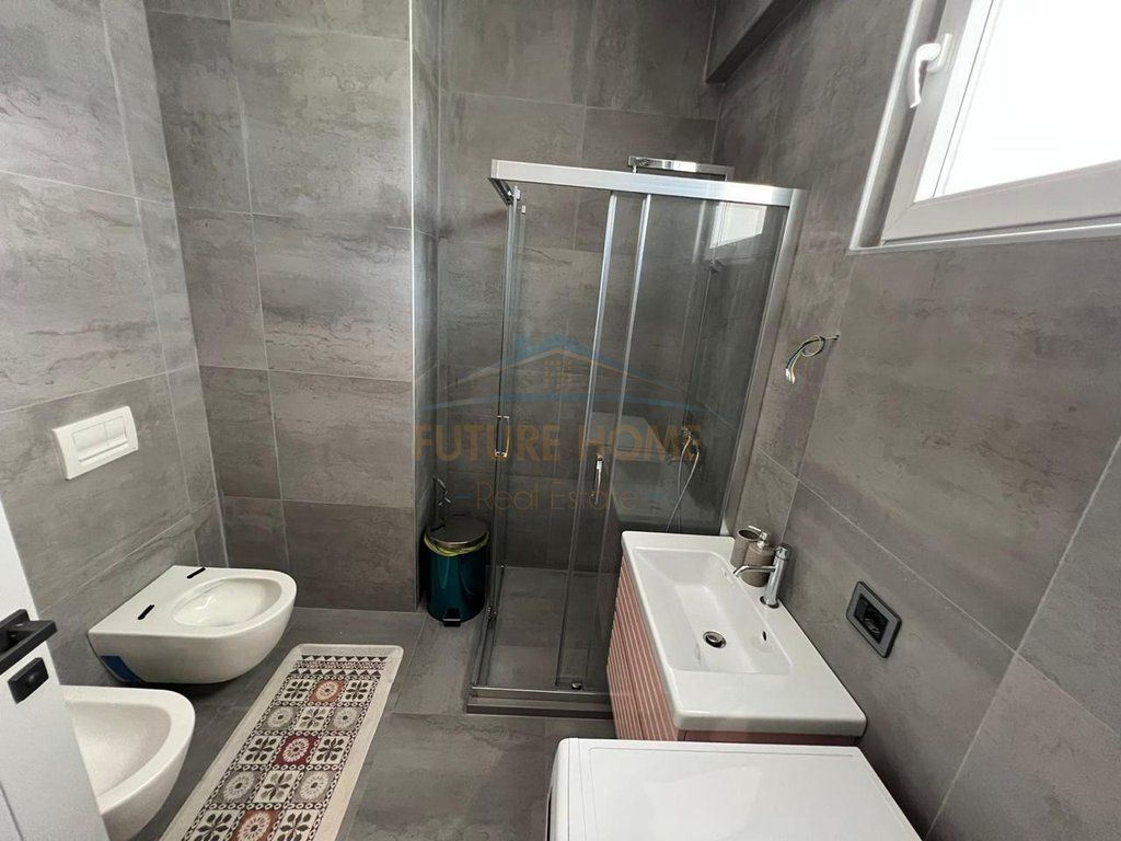In vendita, Appartamento 2+1+2, Lago Secco, Tirana