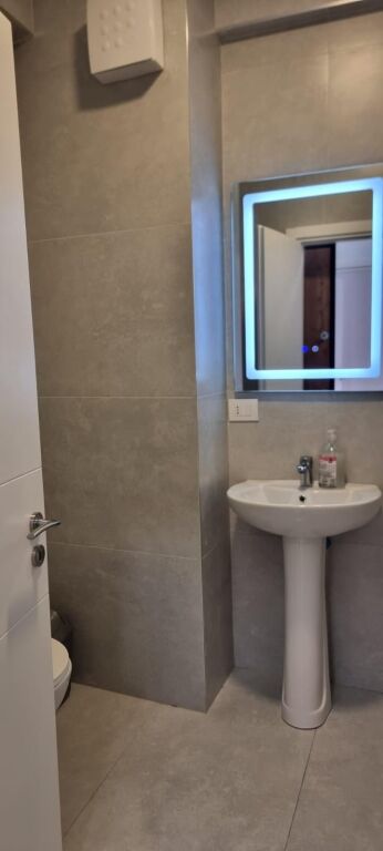 Rent | Apartament 1 + 1 | Unaza e Re | 500 €/month