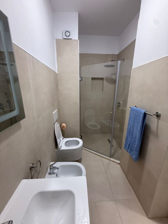 APARTMENT 2+1+2 FOR RENT AT BULEVARDI I RI
