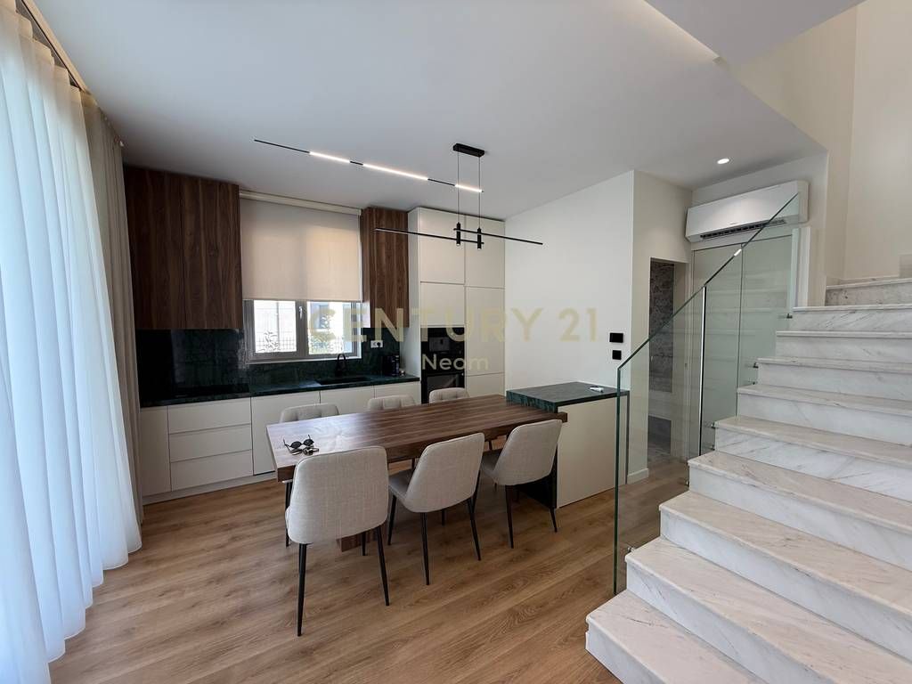 Villa with private pool for rent – Dry Lake