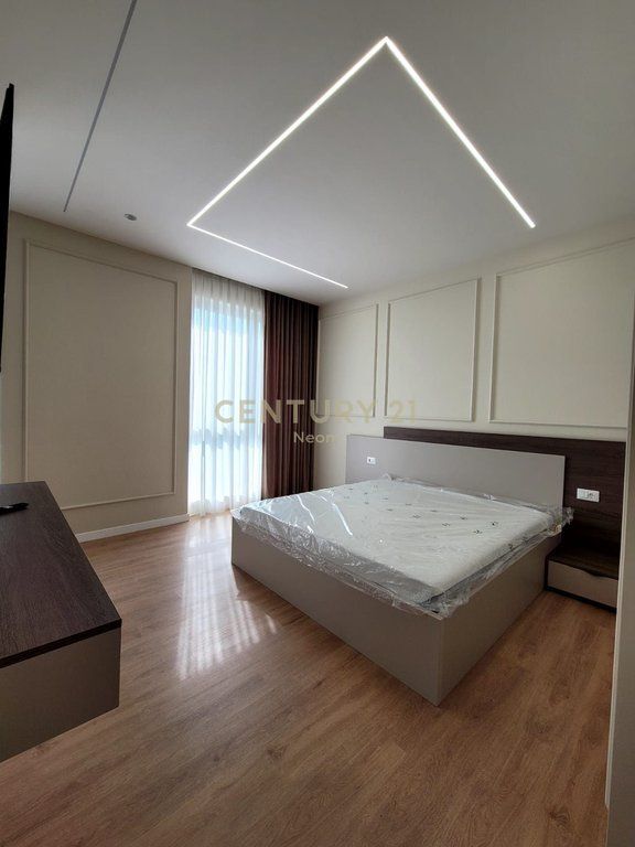 🏡 Villa di lusso in affitto a Green Valley – Privacy, spazio e comfort in una delle zone più richieste di Tirana.