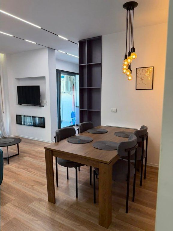 Apartment 2+1+2+Parking Space for rent at the Electric Market