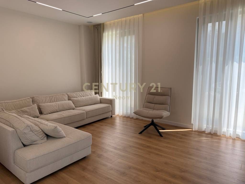 Villa with private pool for rent – Dry Lake