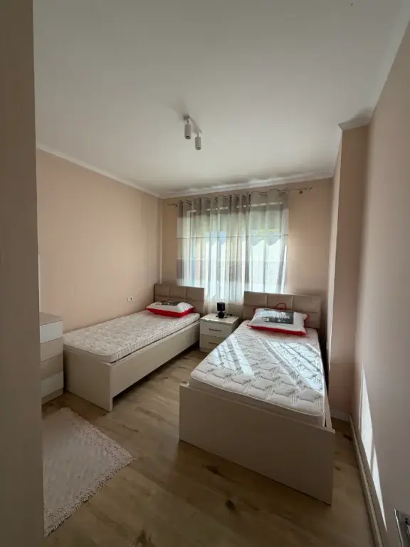 Affitto | Apartament 1 + 1 | Astir | 400 €/mese