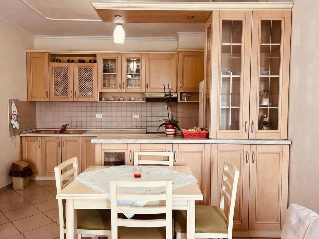 FUND GUSHTI! Apartament 2+1 me Qira - 21 Dhjetori, Poligoni