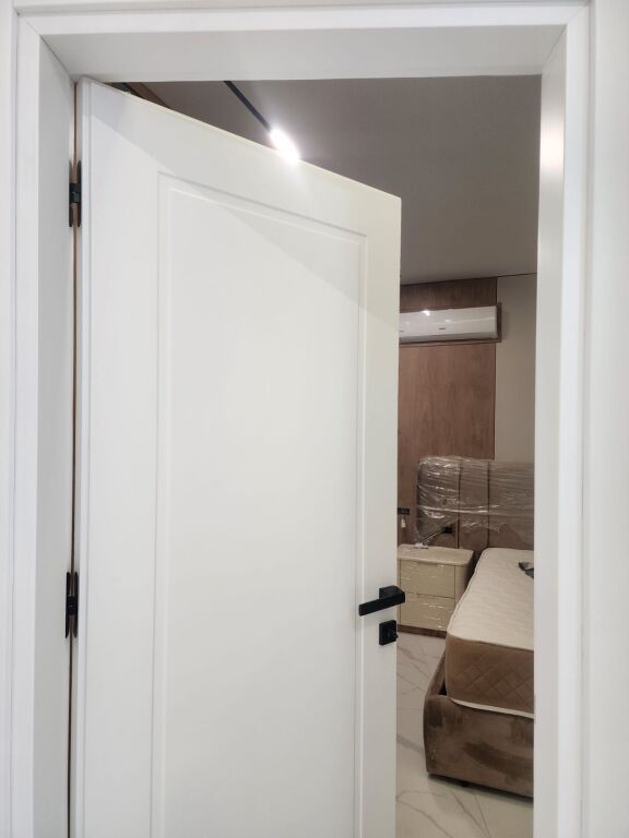 📌 Esclusivo, Appartamento 1+1 in Affitto con Veranda – Lago Secco