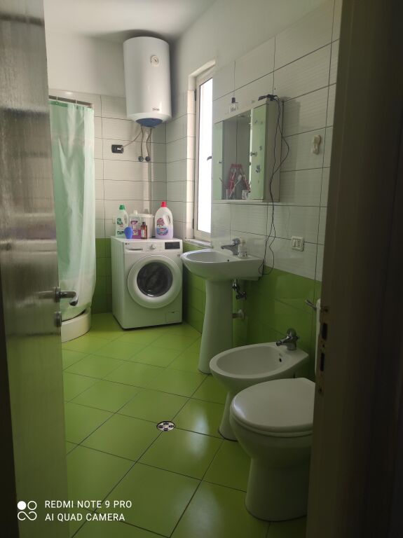 AFFITTASI 1+1 YZBERISHT 450 MILA LEKE