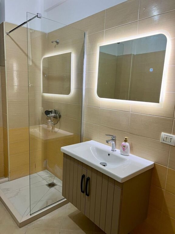 Astir, affittasi appartamento 1+1! 40.000 Leke