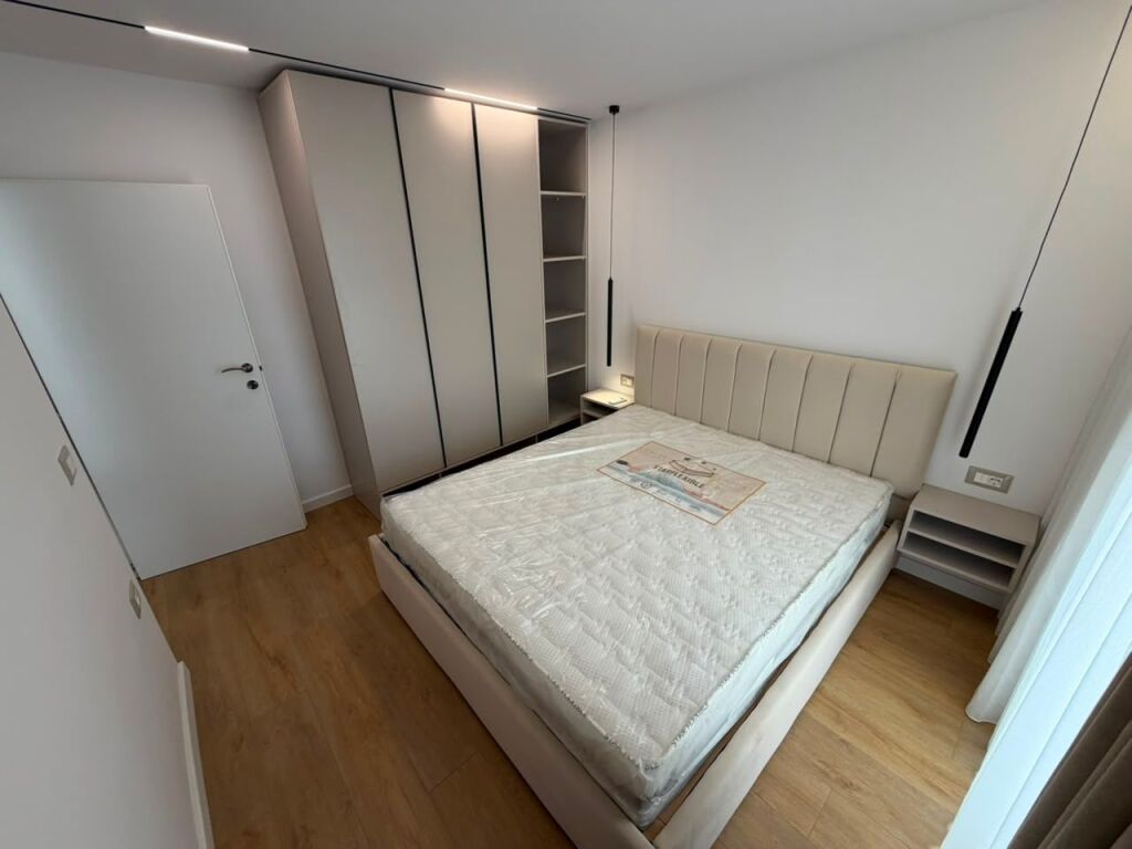 🏡 Appartamento 1+1 in Vendita  📍 Via Asim Vokshi, di fronte a SPAK, all'interno del Piccolo Anello, Tirana💶 Prezzo: 110.000 €