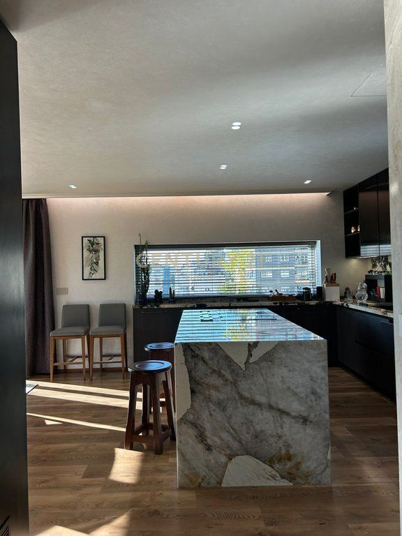 UNIQUE PENTHOUSE FOR SALE IN THE HEART OF THE FORMER BLOCK Exclusive Penthouse – A New Standard of Luxurious Living!