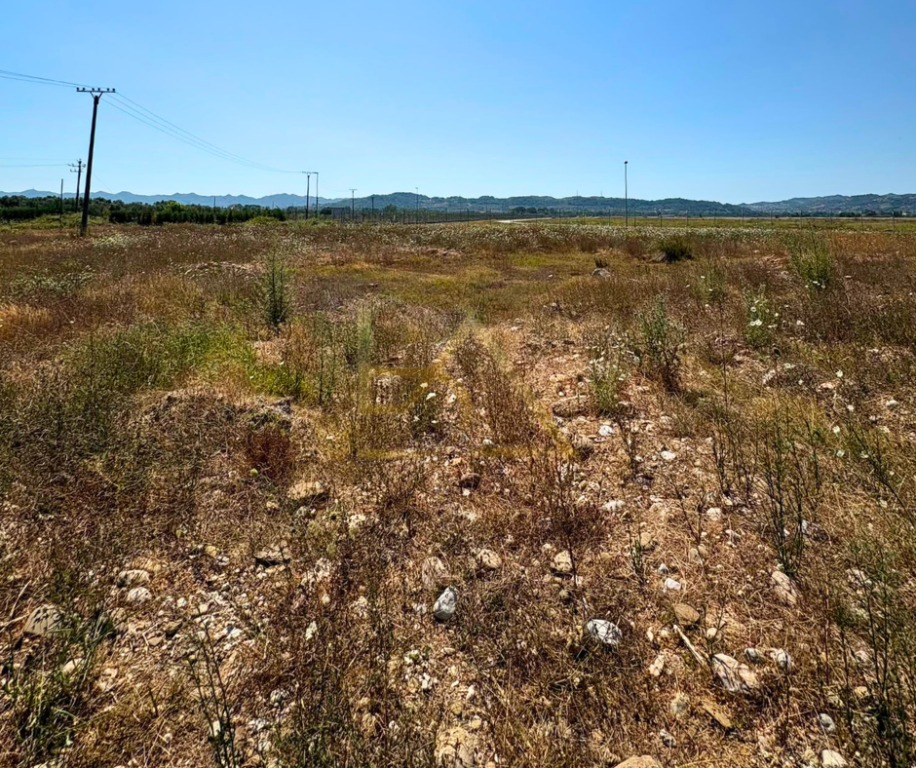 Tokë për Shitje – Valias, Pranë Aeroportit, Tiranë