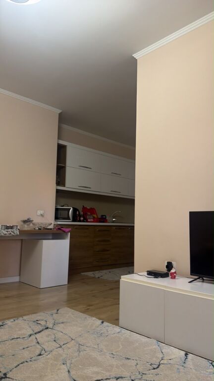 Affittasi 1+1 ad Astir 40.000Leke