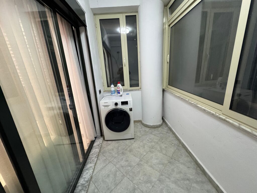 🏡 Shitet Apartament 2+1 – Fresk  📍 Rruga Muhamed Deliu💶 Çmimi: 165 million lekë