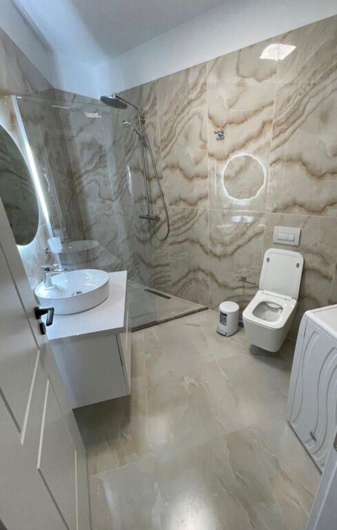 Super apartament me qera 1+1 Astir te Vila L