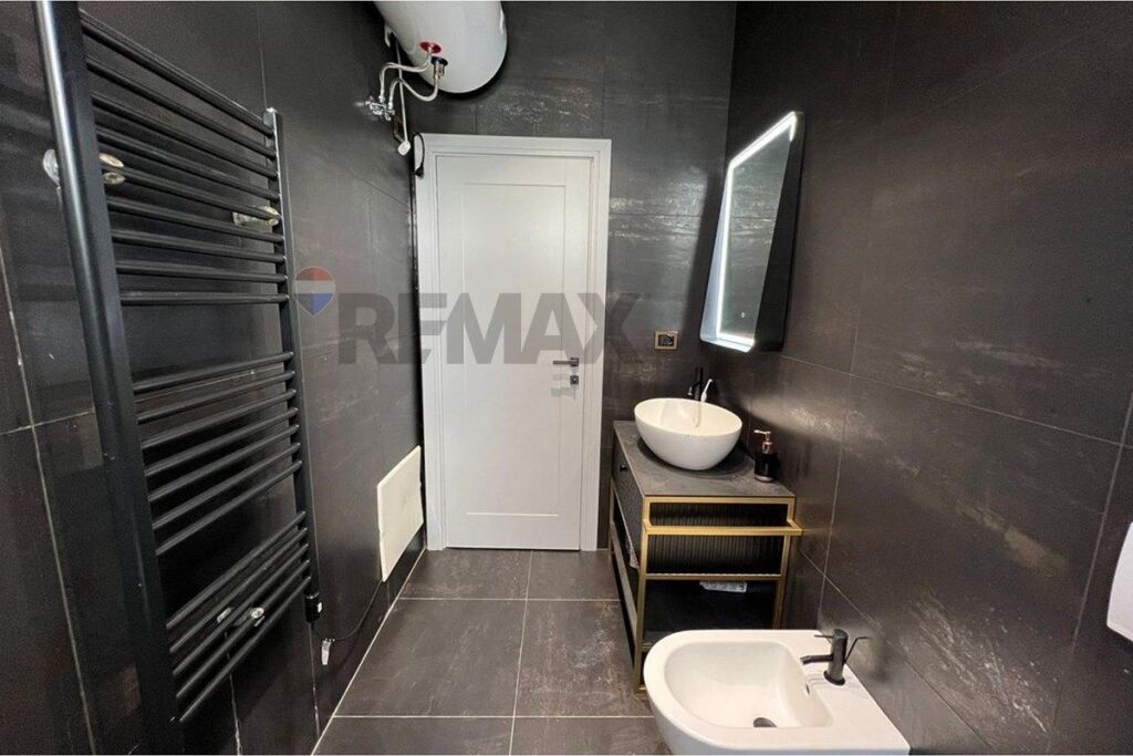 APARTAMENT 2+1 NE SHITJE LIQENI THATE