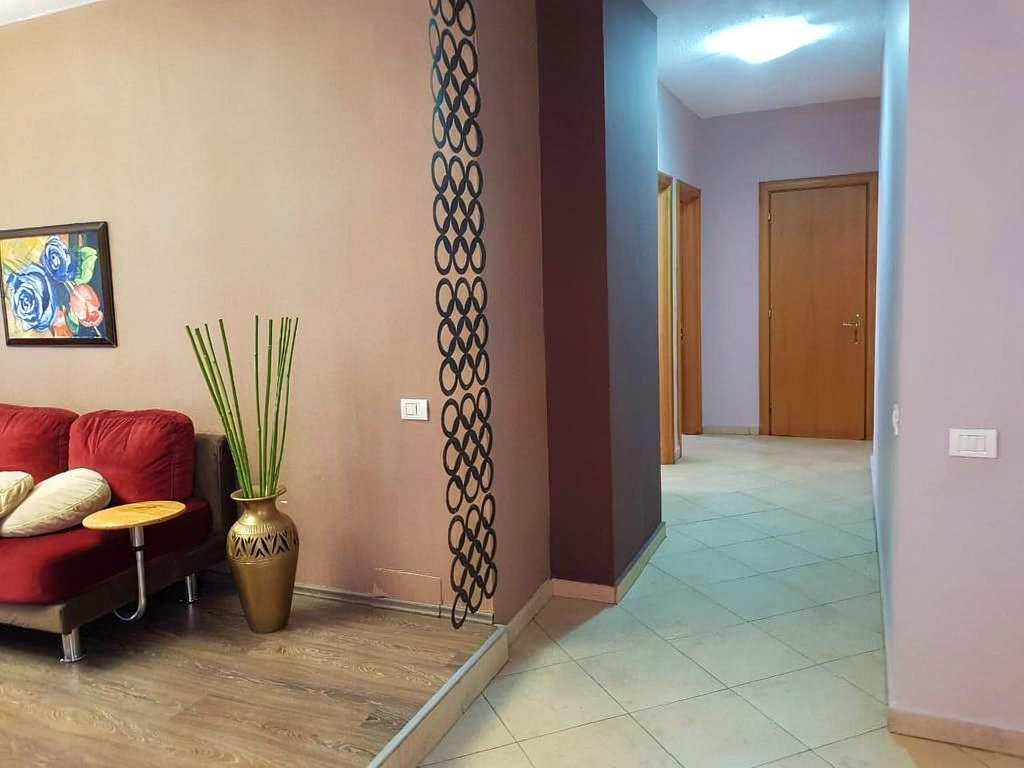 Apartament 2+1 Qira - Myslym Shyri, Fusha e Tenisit