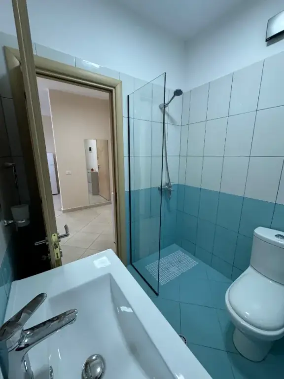 Affitto | Apartament 1 + 1 | Yzberisht | 500 €/mese