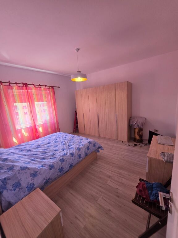 Appartamento 2+1 in affitto Mercato Elettrico Tirana !