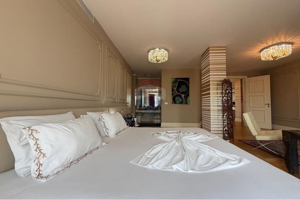 Penthouse Ekskluziv për Shitje – Luks, Arkitekturë Bashkëkohore dhe Panoramë 360° mbi Tiranën