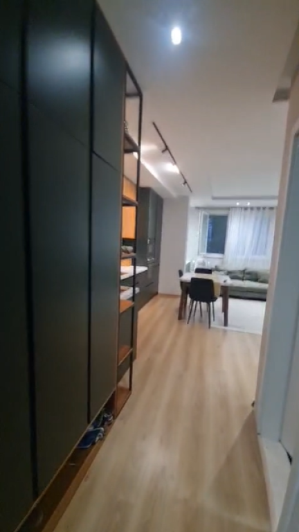 🔥SUPER OKAZIOOOOON🔥  🌇Shitet Apartament 2+1 – Pranë Stadiumit Air Albania | Rruga Faik Konica**