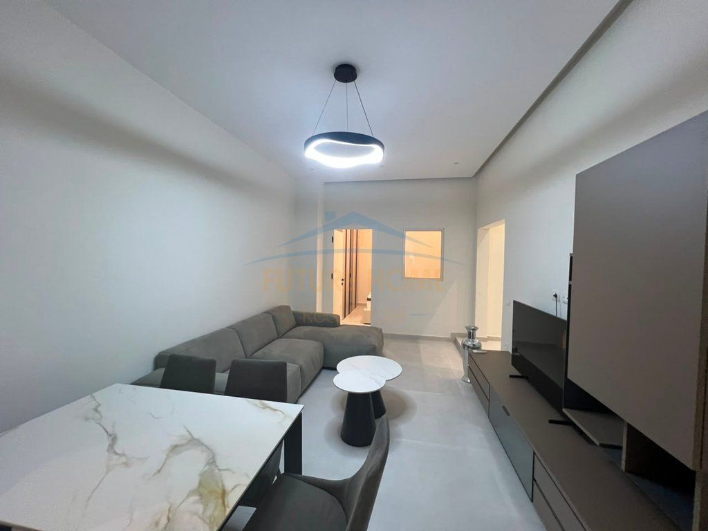 Rent, Apartment 1+1, Dibra Street, Tirana .