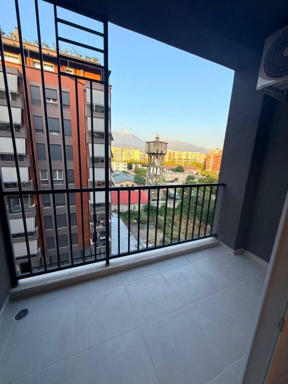 Jepet me qira apartament 1+1 ne 5 Maj