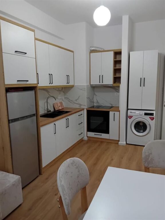 Affitto | Apartament 1 + 1 | Mangalem 21 | 450 €/mese