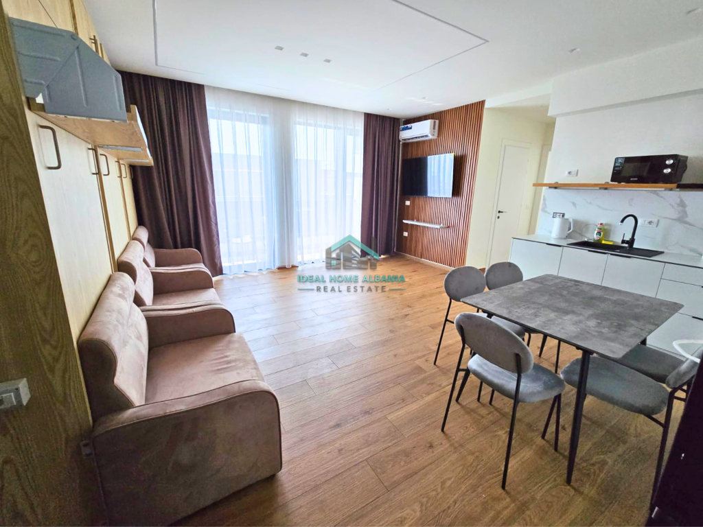 Appartamento 1+1 in affitto | Lungomare, Vlorë