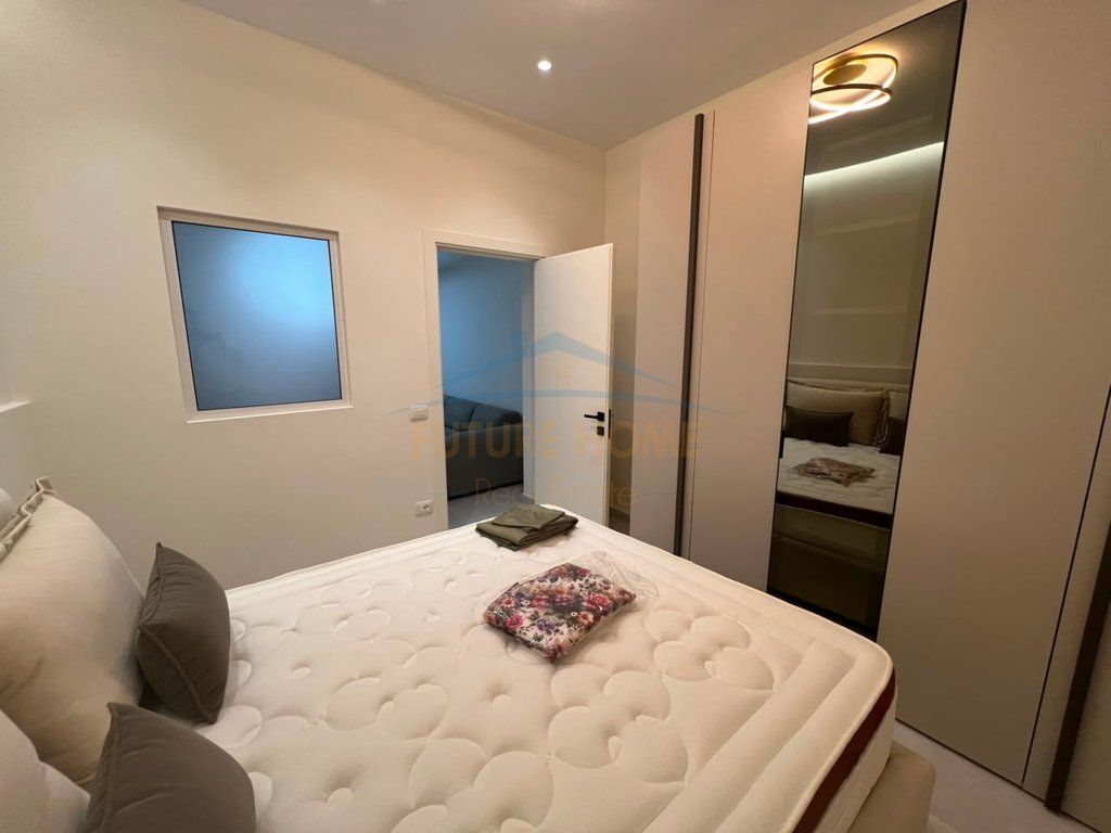 Rent, Apartment 1+1, Dibra Street, Tirana .