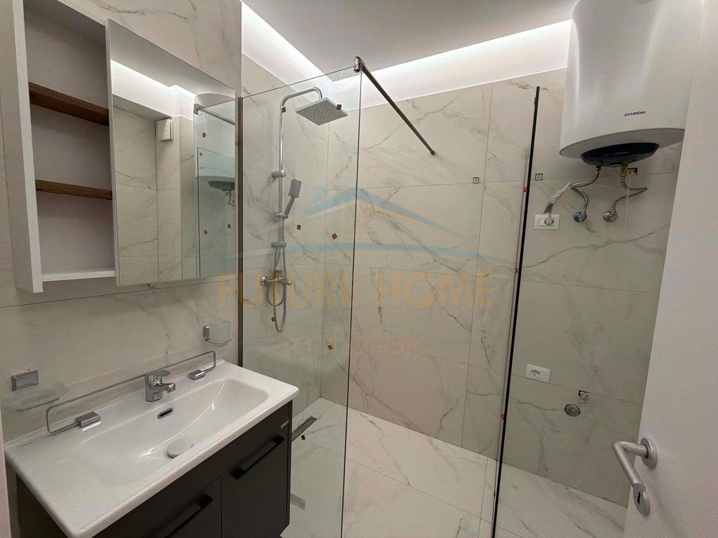 Qera, Apartament 1+1, Kompleksi E88, Laprakë