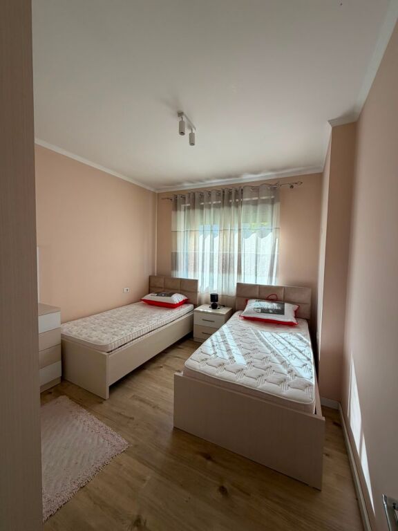 Affittasi 1+1 ad Astir 40.000Leke