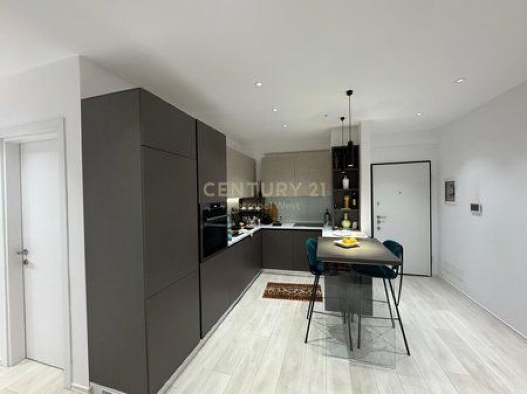 Apartament 2+1+2 me qira, Rezidenca Zirkon (pranë QSUT)