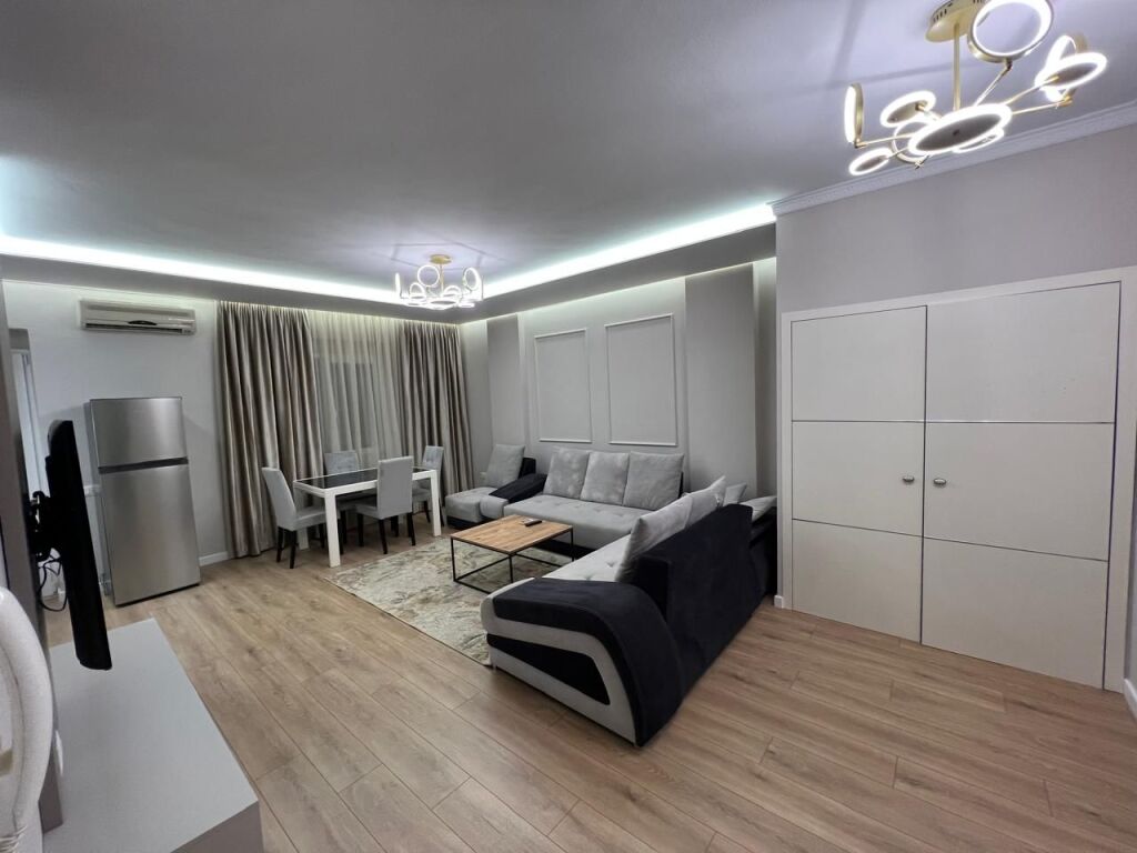 Kodra e diellit 1 Jepet apartament 2+1 me qera