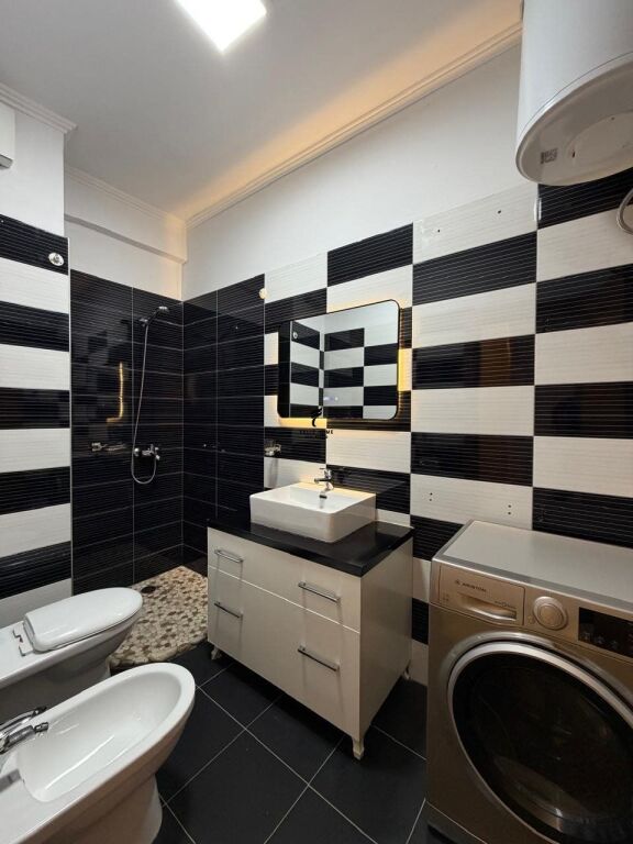 IN VENDITA APPARTAMENTO 1+1 VIA KAVAJES 14.200.000 LEKE FH-86339