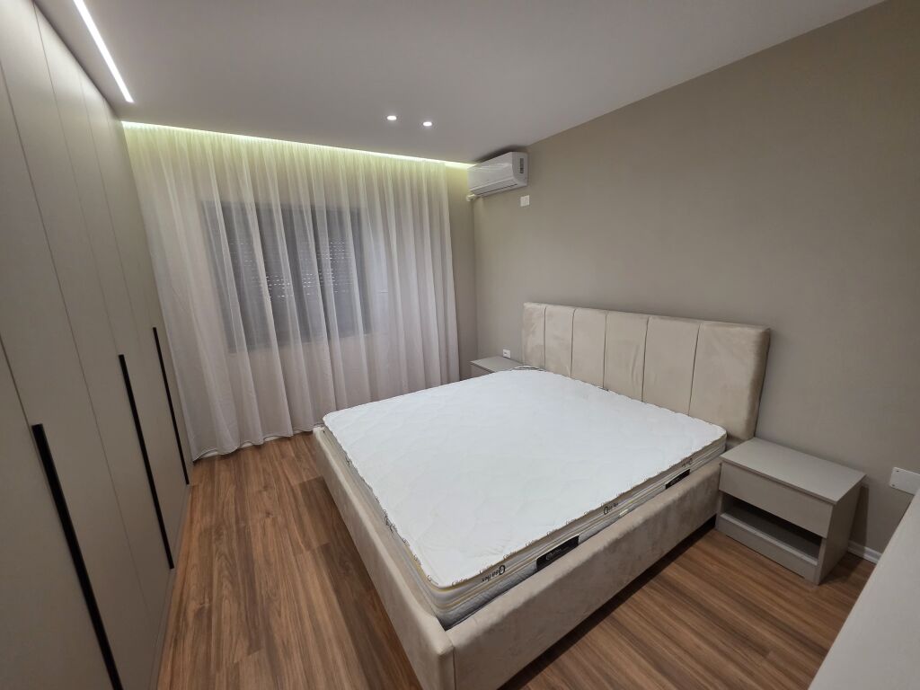 📍Medresja Tirane Affittasi Appartamento 3+1+ Veranda