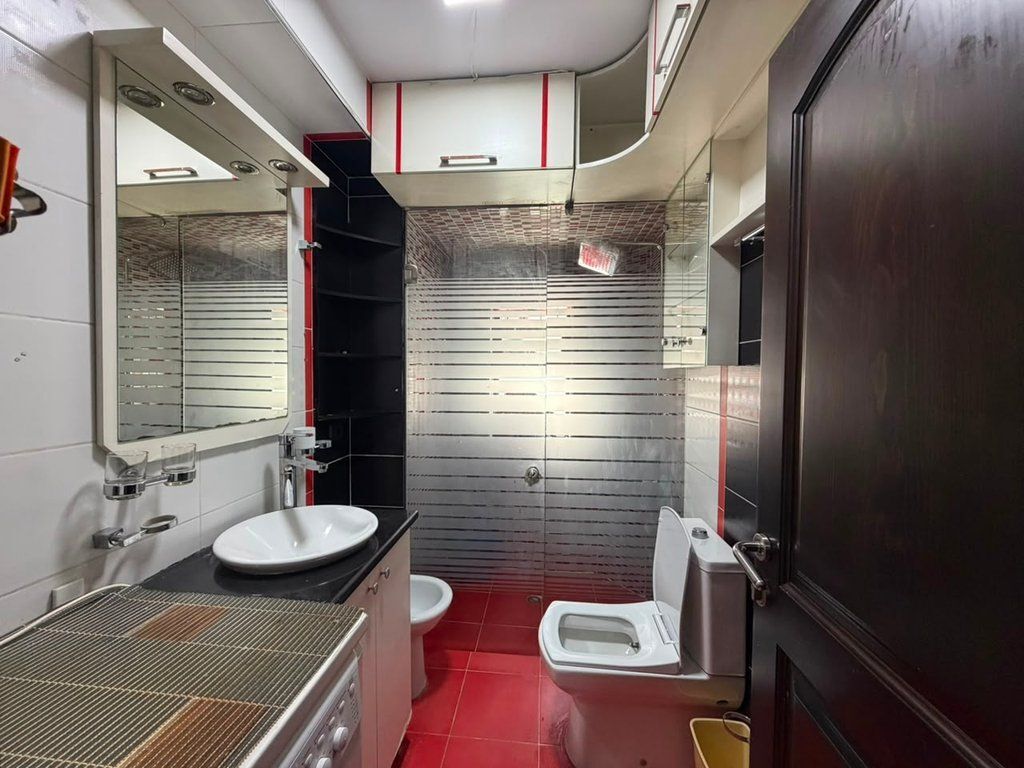 Qera, Apartament 2+1+2, 21 Dhjetori, Tiranë