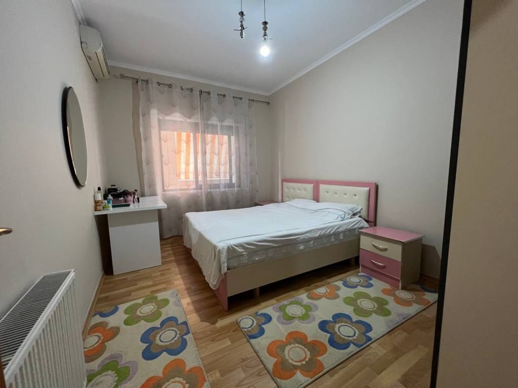Apartment 2+1+2 - Gallery, Center (17 November)