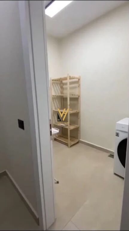 JEPET APARTAMENT 2+1+BLK ME QERA TE KOMUNA E PARISIT 70.000 LEKE