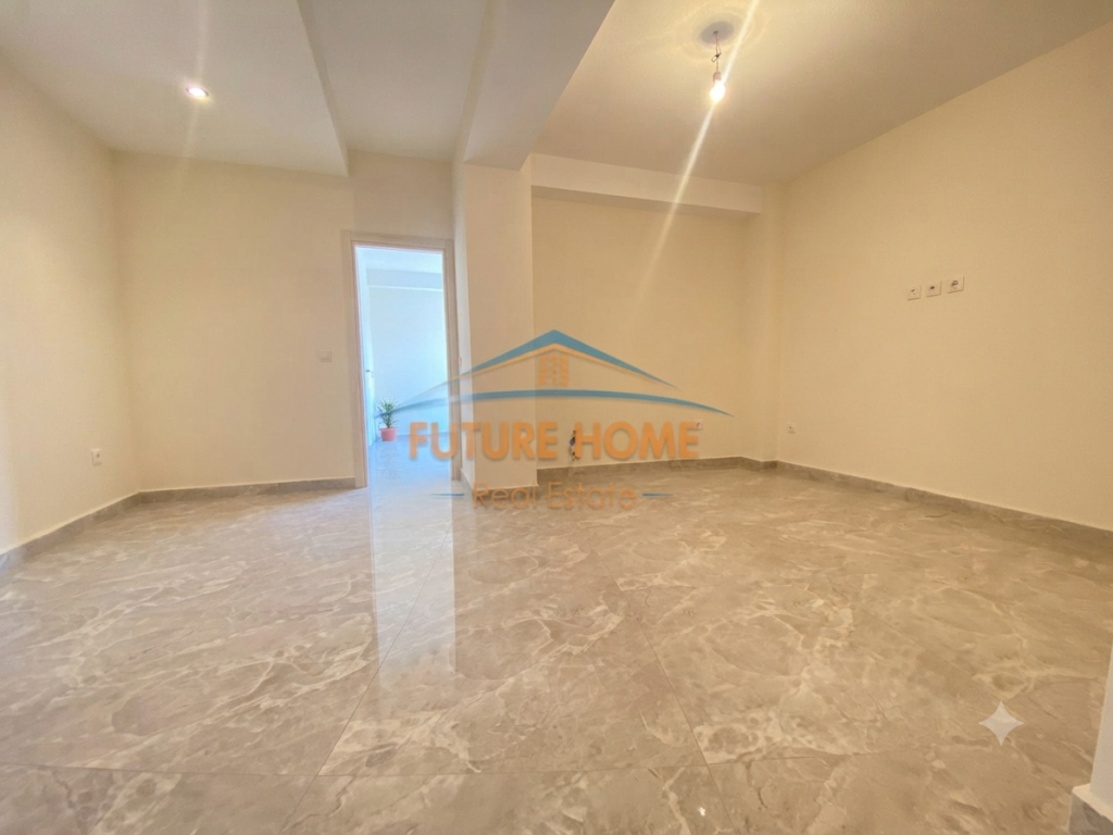 Rent, Apartment 2+1, Myslym Shyri