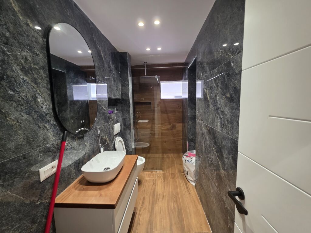 📍Medresja Tirane Affittasi Appartamento 3+1+ Veranda