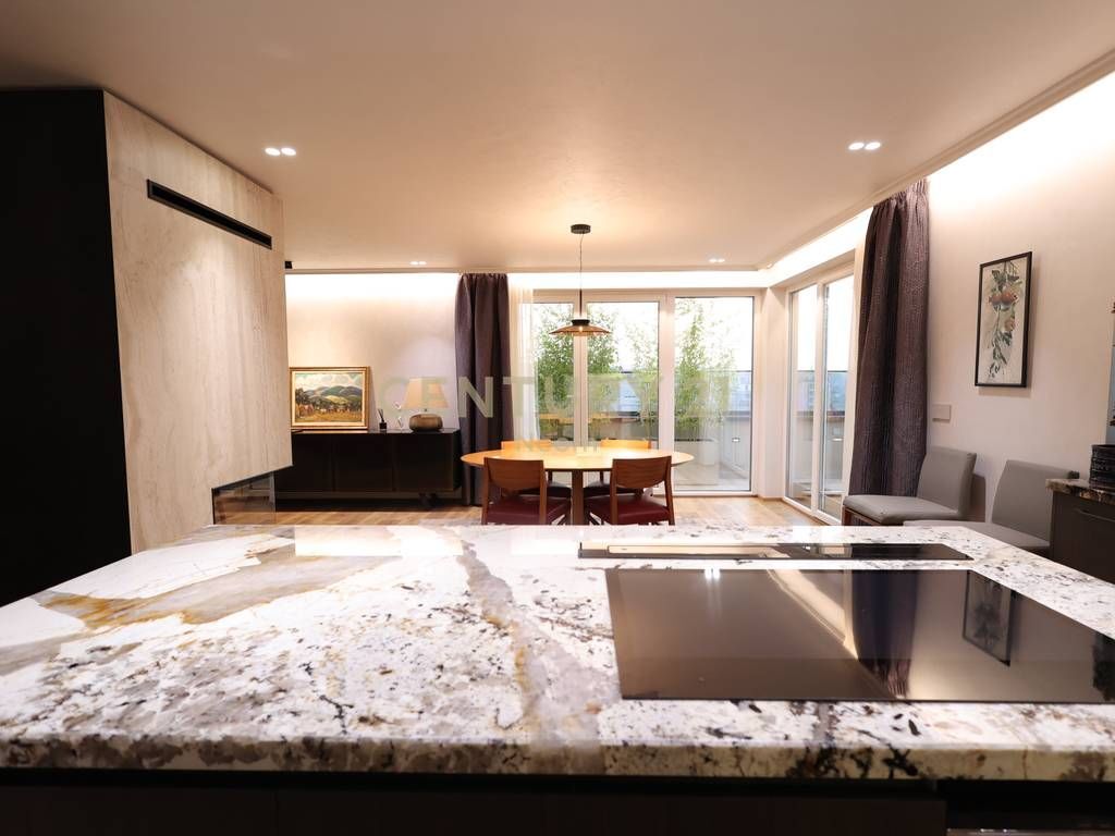 UNIQUE PENTHOUSE FOR SALE IN THE HEART OF THE FORMER BLOCK Exclusive Penthouse – A New Standard of Luxurious Living!