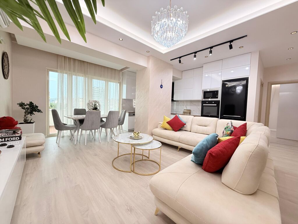 APPARTAMENTO 2+1+2 IN AFFITTO – TRANSBALLKANICA, VLORË