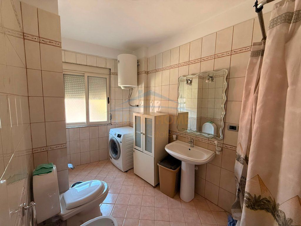 Rent, Apartment 1+1+Studio, Bogdanëve Street
