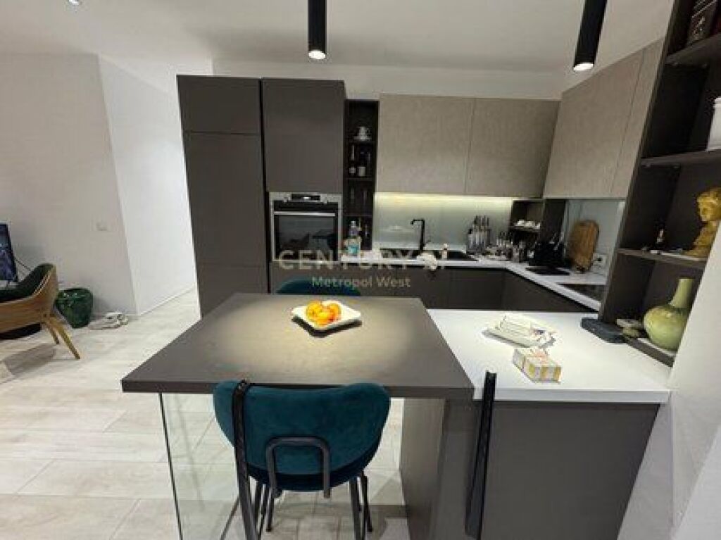 Apartament 2+1+2 me qira, Rezidenca Zirkon (pranë QSUT)